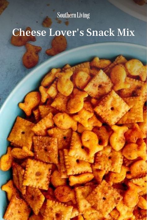 Our Cheese Lover’s Snack Mix recipe is a great road trip snack. #recipeideas #snacks #snackmix #partyrecipes #recipes #southernliving Cheese Snack Mix Recipes, Cheesy Snack Mix Recipes, Cheese It Snack Mix Recipe, Cheesy Snack Mix, Southern Party, Party Mix Snacks, Snack Mix Recipe, Club Crackers, Easy Apps