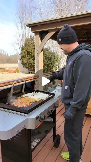 Maciej Zurawski on Instagram: "I love chicken fried rice. Such an easy meal to put together too!   I like to use chicken thighs for the protein. Cut them up into bite size pieces and marinade in soy sauce and @trybachans . Dice up an onion, ginger and fresh garlic.   This all went on the @webergrills griddle over high heat. I also add 1 bag of frozen peas and carrots and some day old white rice. Fry it all up, mix it together and add your eggs at the end. Season with soy sauce, sesame oil and more @trybachans .   Easy and delicious!  #grillinwithdad #friedrice #chicken #dinner #easymeals" Frozen Peas And Carrots, Fried Rice With Egg, Blackstone Recipes, Freezing Eggs, Chicken Fried Rice Recipe, Blackstone Grill, Peas And Carrots, Flat Top Griddle, Chicken Fried Rice