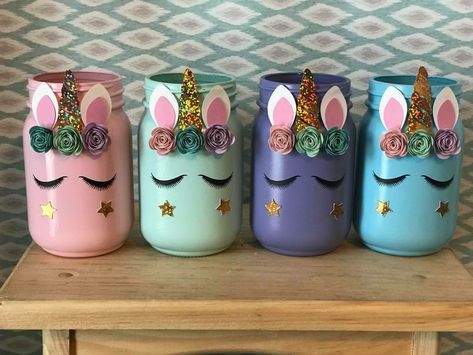 Unicorn Party Bags, Unicorn Craft, Unicorn Party Favors, Unicorn Party Decorations, Diy Glass Bottle Crafts, Jar Art, Diy Jar Crafts, Glass Bottle Crafts, Jar Diy