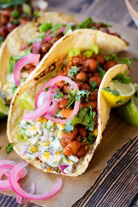 Bean Tacos, Best Vegetarian Recipes, Vegan Mexican, Corn Salad, Leafy Greens, Meatless Meals, Veggie Dishes, Vegan Dinner Recipes, Quesadillas