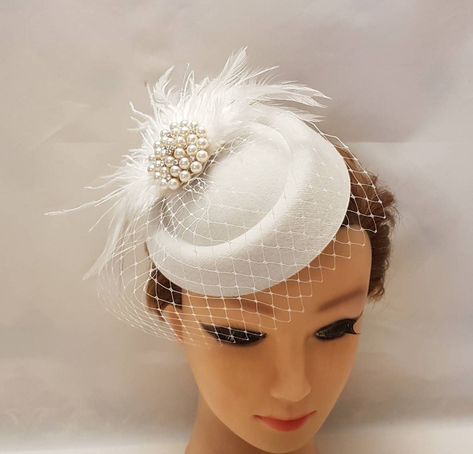 https://elegancehatinator.etsy.com/listing/1401245763 Bird Cage Veil, Feather Hair Pieces, Veil Fascinator, Cage Veil, Bridal Birdcage Veils, Ivory Fascinator, Bridal Fascinator, Blusher Veil, Hat Fascinator