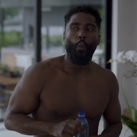 John David Washington, David Washington, Joe Cole, John Davis, Baby Toys Newborn, Muscle And Fitness, Mr Mrs Smith, Mrs Smith, Arte Cyberpunk