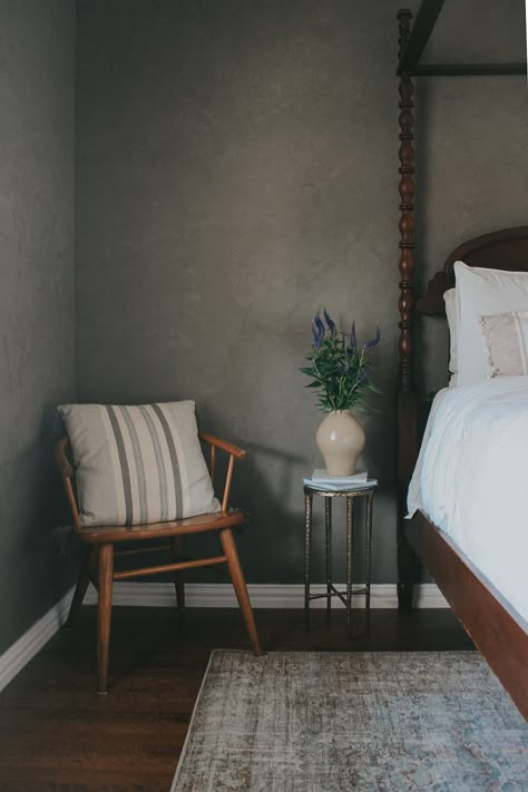 Bedroom with Roman clay treatment on the walls. Four poster bed with a vintage rug by Loloi. Stucco Interior Walls, Roman Clay, Jake Arnold, Portola Paint, Dallas Interior Design, Gray Walls, Interior Wall Paint, Stucco Walls, Interior Design Boards