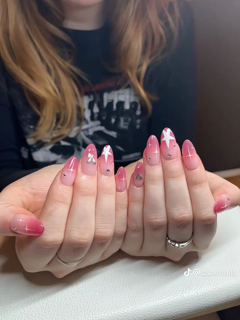 Pink Nails Korean, Cute Nails For Birthday Pink, Kawaii Pink Nails, Chrome Nails Coffin, Cute Nails For Birthday, Y2k Pink Nails, Korean Glass Nails, Hot Pink Acrylic Nails, Birthday Nails Pink