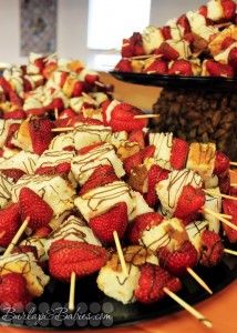 Looking for a simple but awesome party dessert? Look no further!! Angel food cake & strawberry skewers were a major hit at our graduation party. All you need is angel food cake, strawberries, some chocolate melts, and skewers. You can either buy the angel food cake already made from the store or buy a mix. … Cake Kabobs, Sara Lee Pound Cake, Strawberry Angel Food Cake, Graduation Party Desserts, Graduation Party Foods, Sara Lee, College Ideas, Dessert Party, Gateaux Cake