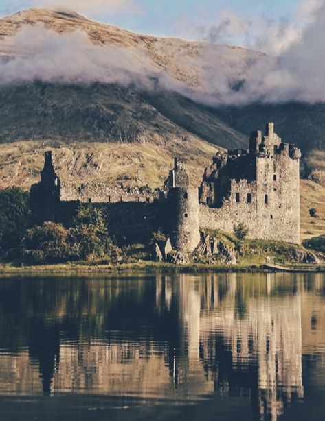 Scottish Aesthetic, Duncan Campbell, Kilchurn Castle, Scotland Aesthetic, Scotland Landscape, Tape Wall, Visit Edinburgh, Medieval Castles, Scottish Culture