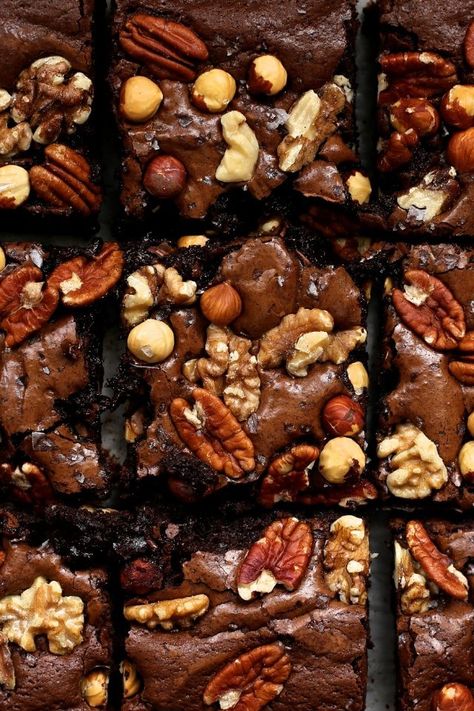 Extra Nutty Dark Chocolate Brownies Dark Chocolate Fudge, Joy The Baker, Dark Chocolate Brownies, Chocolate Fudge Brownies, Best Brownies, Läcker Mat, حلويات صحية, Fudge Brownies, Chocolate Fudge