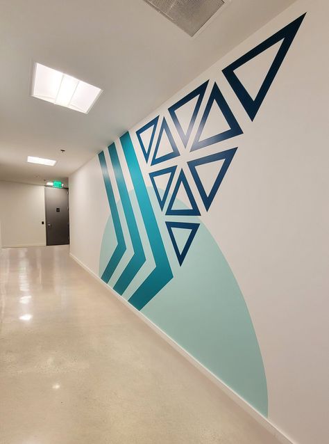 Creative Muralist for Office Murals — L Star Murals Geometric Wall Paint, Wall Paint Patterns, Office Mural, Office Wall Design, Creative Wall Painting, House Wall Design, Ombre Wall, Diy Wall Painting, Room Wall Painting