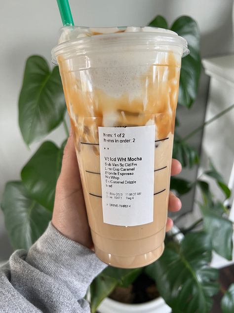 White Mocha Starbucks Drinks, Hazelnut Drinks Starbucks, White Mocha Starbucks Order, Starbucks Drinks Mocha, White Chocolate Mocha Starbucks Order, Starbucks White Chocolate Mocha Order, White Iced Mocha Starbucks Drinks, Starbucks White Chocolate Mocha Recipe, Starbucks Cappuccino