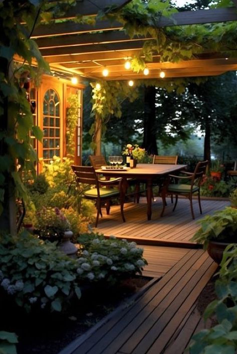 Backyard Dining, Desain Pantry, Outdoor Decor Backyard, Pergola Patio, Diy Garden Projects, Outdoor Patio Decor, The Deck, Backyard Patio Designs, Garden Cottage