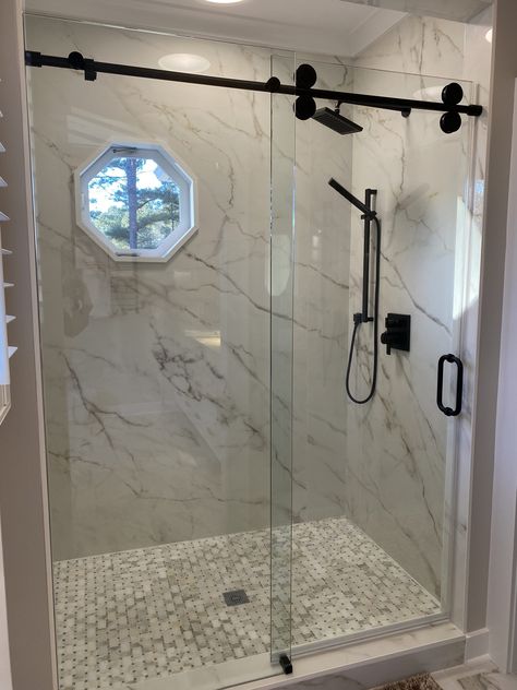 Slabs For Shower Walls, Slab Shower Ideas, Quartz Bathroom Shower Wall, Flexstone Shower, Quartz Shower Walls Walk In, Marble Walk In Shower Ideas, Groutless Shower Ideas, Epoxy Shower Wall, Shower Granite Walls