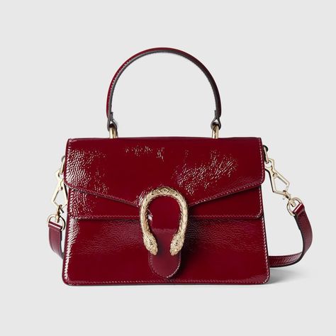 Shop the Dionysus small top handle bag in red at GUCCI.COM. Enjoy Free Shipping and Complimentary Gift Wrapping. Gucci Dyonisus, Small Top Handle Bag, Feminine Fashion, Handle Bag, Gucci Dionysus, Small Tops, Small Bag, Feminine Style, Top Handle