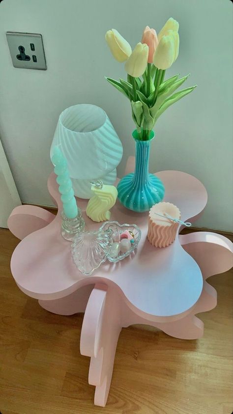 Danish Pastel Room Ideas, Aesthetic Bedside Table, Minimalist End Table, Kawaii Furniture, Chambre Aestetic, Pastel Room Ideas, Coffee Table Aesthetic, Table Cartoon, University Bedroom