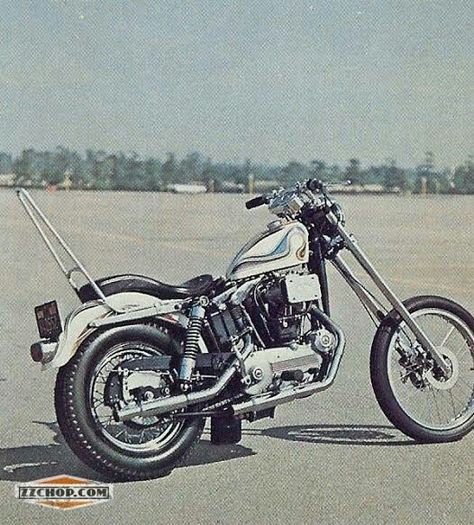 Sportster Ironhead 1000 Swingarm Chopper, Ironhead Sportster, Motorcycle Baby, Sportster Chopper, Sportster Motorcycle, Harley Davidson Sportster 1200, Harley Shovelhead, Old School Chopper, Sportster 1200