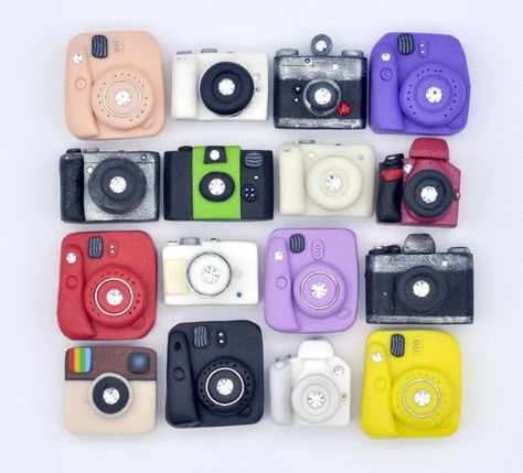 Camera Clay Art, Air Dry Clay Camera, Polymer Clay Camera, Clay Camera, Clay Fridge Magnets, Clay Fridge, Polymer Clay Magnet, Easy Clay Sculptures, Easy Polymer Clay