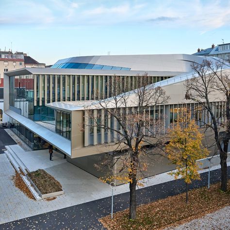 Future Art Lab of the Vienna University of Music and Performing Arts // Pichler & Traupmann Architekten ZT GmbH - Architizer Journal Vienna University, University Plan, Arthouse Cinema, Fine Arts School, Film Academy, Room Acoustics, New Building, Acoustic Music, Art Academy