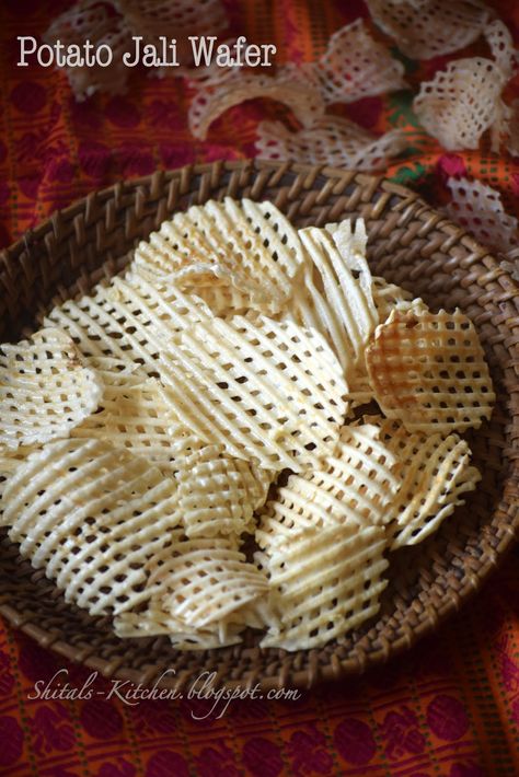 Shital's-Kitchen: Potato Wafer Jar Snacks, Potato Wafers, Sabudana Recipes, Chips Potato, Fasting Food, Prawn Dishes, Diwali Food, Gujarati Recipes, Vegetarian Snacks