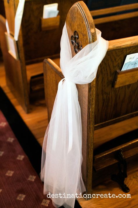 Aisle Decorations Wedding Pew, Pew Tulle Decorations Wedding, Boutineer Placement On Shirt, Pew Clips Weddings, Simple Pew Ends, Tulle Pew Decorations, Diy Wedding Pew Decorations, Pew Decorations Wedding Simple, Wedding Aisle Decorations Pews