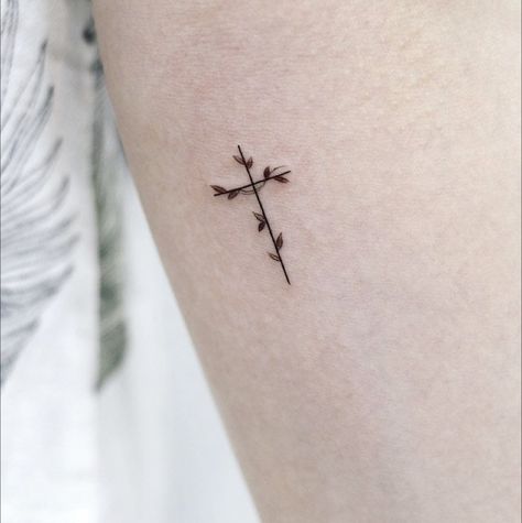 Cross With Olive Branch Tattoo, Cross Minimalist Tattoo, Cross With Vines Tattoo, Dainty Cross Tattoos For Women, Small Cross Tattoos For Women, Pretty Cross Tattoo, Crucifix Tattoo, Cross Tattoo On Wrist, Small Cross Tattoos