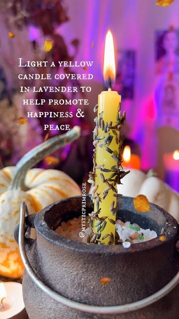 Yellow Candle Spell, Witches Spells, Happiness Spell, Wicca Recipes, Candle Magic Spells, Hoodoo Spells, Witch Rituals, Teen Witch, Yellow Candles