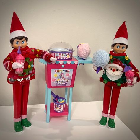 Elf On The Shelf Cotton Candy, Elf Scenes, Mini Cotton Candy, Funny Elves, Cotton Candy Cake, Cotton Candy Cakes, Elf On Shelf, Best Funny Photos, Candy Cake