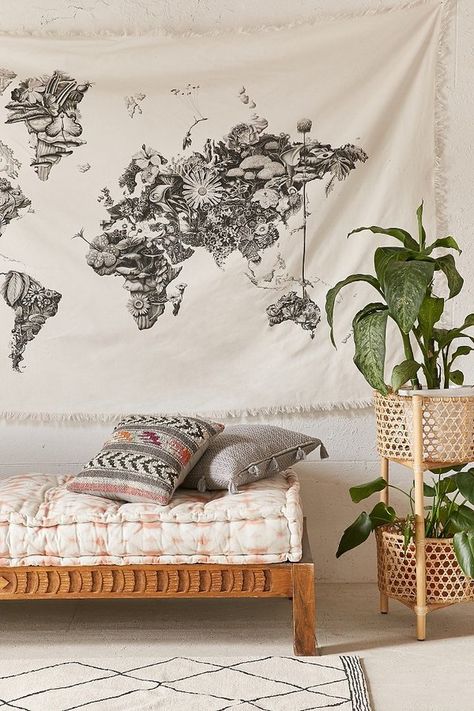 Black and white floral world map tapestry - Armando Veve Map Tapestry by Urban Outfitters World Map Tapestry, Map Tapestry, Hippie Bedding, Tapestry Bedroom, Décor Diy, My New Room, Looks Vintage, New Room, Dream Room