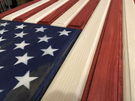 Wooden American Flag Diy, Flag Diy Projects, Wooden Flags Diy, Wood American Flag Diy, America Crafts, Wood Flag Diy, Bbq Shelter, Konmari Checklist, Diy American Flag