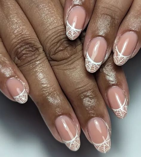 Halloween Nails Trendy, Autumnal French Tips, Clear Halloween Nail Designs, Short Almond Halloween Nails Designs, Nail Inspo Halloween Simple, Nude Pumpkin Nails, Halloween Nails Neutral, Nude Halloween Nail Designs, Halloween Nails Classy