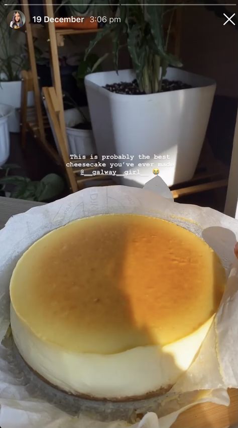 Cheesecake Snapchat Story, New York Cheesecake Aesthetic, Cheesecake Captions Instagram, Cheesecake Captions, Cheesecake Instagram Story, Dessert Captions, Cake Captions, Cake Story, New York Style Cheesecake