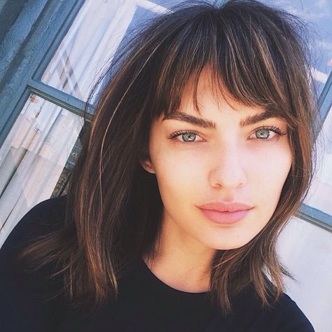 Long Bob With Bangs, Alyssa Miller, Toni Garrn, Straight Bangs, Short Bangs, Long Bob Haircuts, Hair With Bangs, How To Style Bangs, Long Hair With Bangs