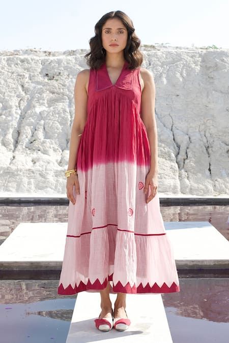 Buy Pink Handwoven Chanderi Silk Embroidered Ombre A-line Tiered Dress For Women by The Loom Art Online at Aza Fashions. Loom Art, Chelsea Collar, Blush Pink Dress, Simple Frocks, Ikat Dress, Tier Dress, Blush Pink Dresses, Ombre Dress, Pink Fits