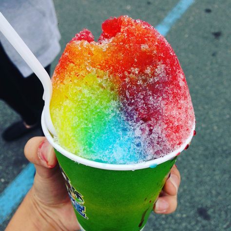 Snowcone Aesthetic, Rainbow Snowcone, Pride Food, Ice Gola, Snow Cone Stand, Snow Cone, Italian Ice, Snow Cones, Shaved Ice