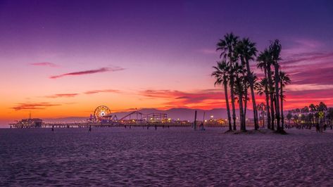 California Beach Wallpapers | PixelsTalk.Net Pier Santa Monica, Los Angeles Beach, Strand Wallpaper, Los Angeles Wallpaper, Sunset Iphone Wallpaper, Venice Beach Los Angeles, California Wallpaper, Beach Sunset Wallpaper, Los Angeles Beaches