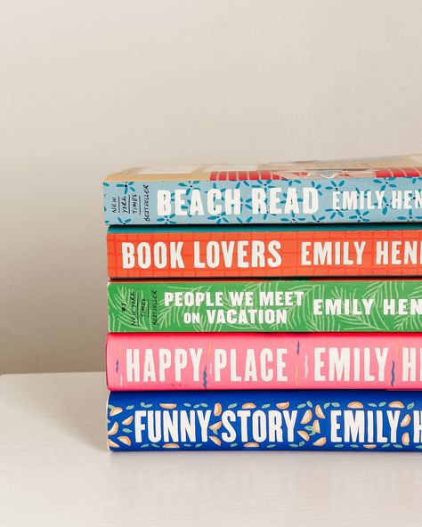 Emily Henry stack 🩷📖 Emily Henry has become one of my favorite authors — I just love her books so much and feel so connected to them. I’ve posted a stack like this before but needed to update it with Funny Story 🤪 Funny Story is my favorite by her and I already can’t wait to reread it!! What’s your favorite Emily Henry book? Funny Story Emily Henry, Book Widget, Emily Henry Books, Book Rebinding, Books Recs, Tbr Books, Bookworm Things, Bookish Aesthetic, Tbr List