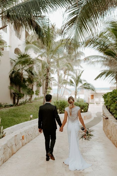 Cancun Wedding Photography, Cancun Destination Wedding, Destination Wedding Cost, Tropical Wedding Inspiration, Destination Wedding Decor, Tulum Wedding, Cancun Wedding, Destination Wedding Mexico, Destination Wedding Photos