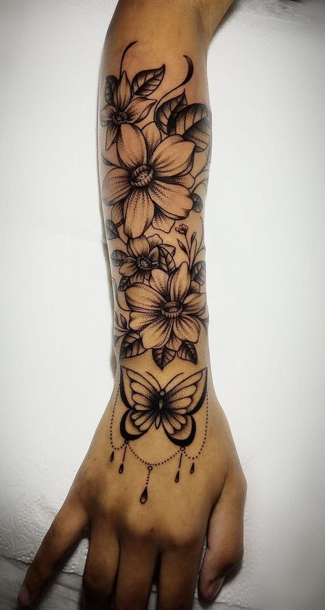 Arm Tattoos Black, Matching Bff Tattoos, Medium Tattoos, Mandala Hand Tattoos, Hand Tattoos For Girls, Taurus Tattoos, Cool Tattoo, Beautiful Flower Tattoos, Floral Tattoo Sleeve