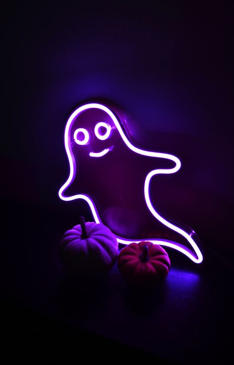 Neon Ghost, Ghost For Halloween, Purple Ghost, Neon Halloween, Halloween Purple, Phone Things, Neon Led Sign, Halloween Things, Salon Signs