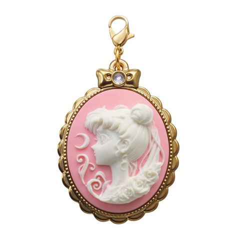 "princess serenity" anime japan bandai shop 2015 Sailor Moon Bracelet, Throwing Money, Nerdy Jewelry, Sailor Moon Collectibles, Sailor Moon Merchandise, Moon Accessories, Princess Serenity, Dragon Earrings, Moon Bracelet