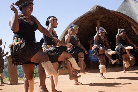 south african woman dancers in cultural village Zulu Dance, South African Culture, Rovos Rail, Kwazulu Natal, Safari Park, Traditional Dance, Southern Africa, African Culture, Zulu