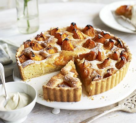 A showstopping fruit tart with homemade shortcrust pastry and squidgy almond filling - serve with crème fraîche Frangipani Tart, Frangipane Recipe, Apricot Frangipane, Recipes Pudding, Dessert Tarts, Almond Filling, Lithuanian Recipes, Almond Pastry, Frangipane Tart