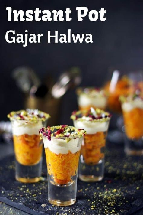 Cooking Carrots, Carrot Halwa Recipe, Gajar Halwa, Carrot Desserts, Easy Indian Dessert, Carrot Pudding, Easiest Dessert, Drinks Healthy, Dessert Shots