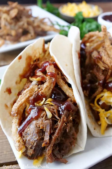 Brisket Tacos are a flavorful and delicious taco recipe that is made with leftover BBQ brisket. Leftover Beef Brisket Recipes Ideas, What To Make With Leftover Brisket, Leftover Brisket Tacos, Brisket Leftover Recipes, Leftover Brisket Ideas, Leftover Brisket Recipes, Brisket Leftovers, Brisket Tacos Recipe, Taco Leftovers