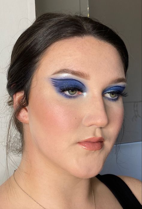 Ravenclaw Makeup Look, Raven Claw Makeup, Ravenclaw Inspired Makeup, Ravenclaw Eye Makeup, Harry Potter Makeup Looks Ravenclaw, Harry Potter Eye Makeup, Ravenclaw Makeup Looks, Hogwarts Makeup, Ravenclaw Makeup