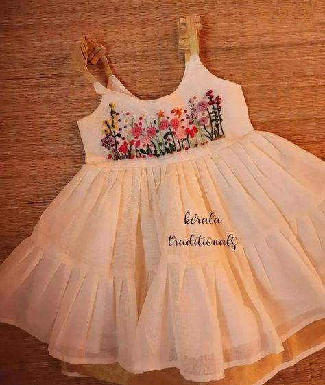 Lehnga Dress Pakistani, Net Frocks, Choli Pattern, Choli Design, Baby Dress Embroidery, Cotton Frocks For Kids, Frocks For Babies, Frocks For Kids, Kids Dress Collection