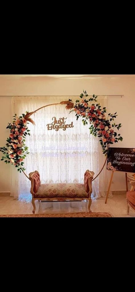 Simple Engagement Decoration At Home, Simple Engagement Decor At Home, Engegment Decoration Stage, Engagement Preparation Ideas, Engagment Decoration Stage Simple, Indian Engagement Decorations At Home, Simple Engagement Backdrop, Engagement Backdrop Indian, Backdrop Engagement Simple