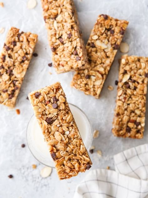 Homemade Chewy Chocolate Chip Granola Bars - Completely Delicious Chewy Chocolate Chip Granola Bars, Completely Delicious, Chocolate Chip Granola Bars, Chewy Granola, Homemade Granola Bars, Chewy Chocolate Chip, Homemade Granola, Chocolate Almonds, Granola Bars