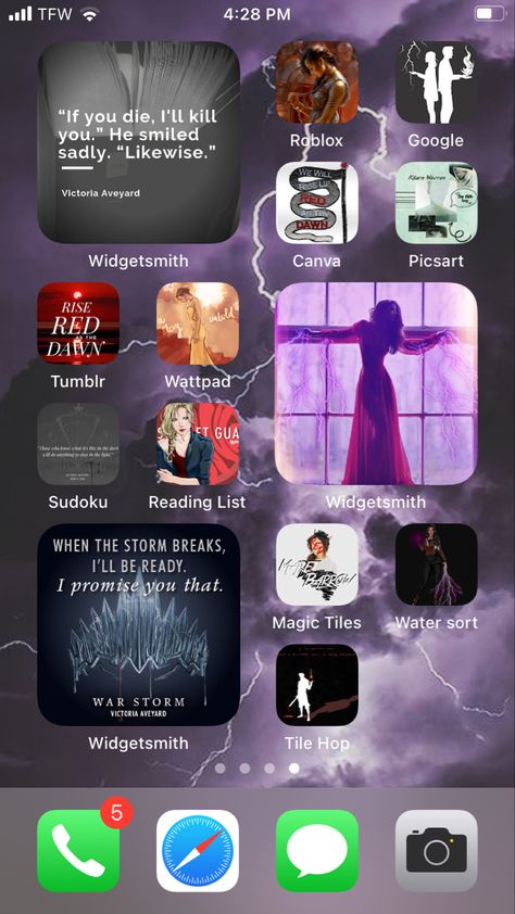 The Red Queen, Victoria Aveyard, World On Fire, Book Aesthetics, Red Queen, Her. Book, Phone Wallpapers, Book Series, Favorite Books