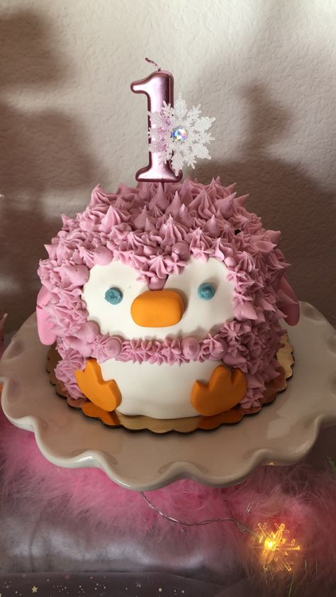 Winter Onederland Party Girl, Winter Onederland Cake, First Birthday Winter, Winter Wonderland Cake, Onederland Party, Winter Onederland Party, Onederland Birthday Party, Winter Wonderland Birthday, Cake Girl