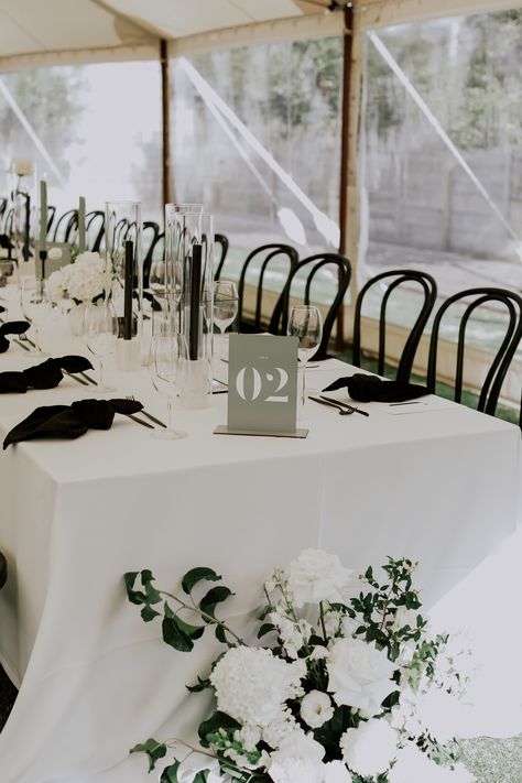 Seating Chart Frame, Velvet Napkins, Black Wedding Table, Sage Green Wedding Theme, Monochromatic Style, Olive Green Weddings, Black Cutlery, Black And White Wedding Theme, Green Themed Wedding