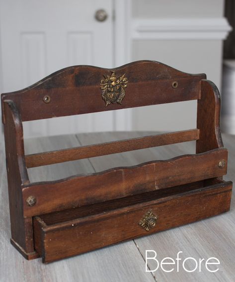 Small Repurposed Projects, Vintage Spice Rack Makeover, Upcycled Spice Rack, Repurpose Spice Rack, Spice Rack Vintage, Jewelry Armoire Makeover, Vintage Spice Rack, Armoire Makeover, Wood Spice Rack